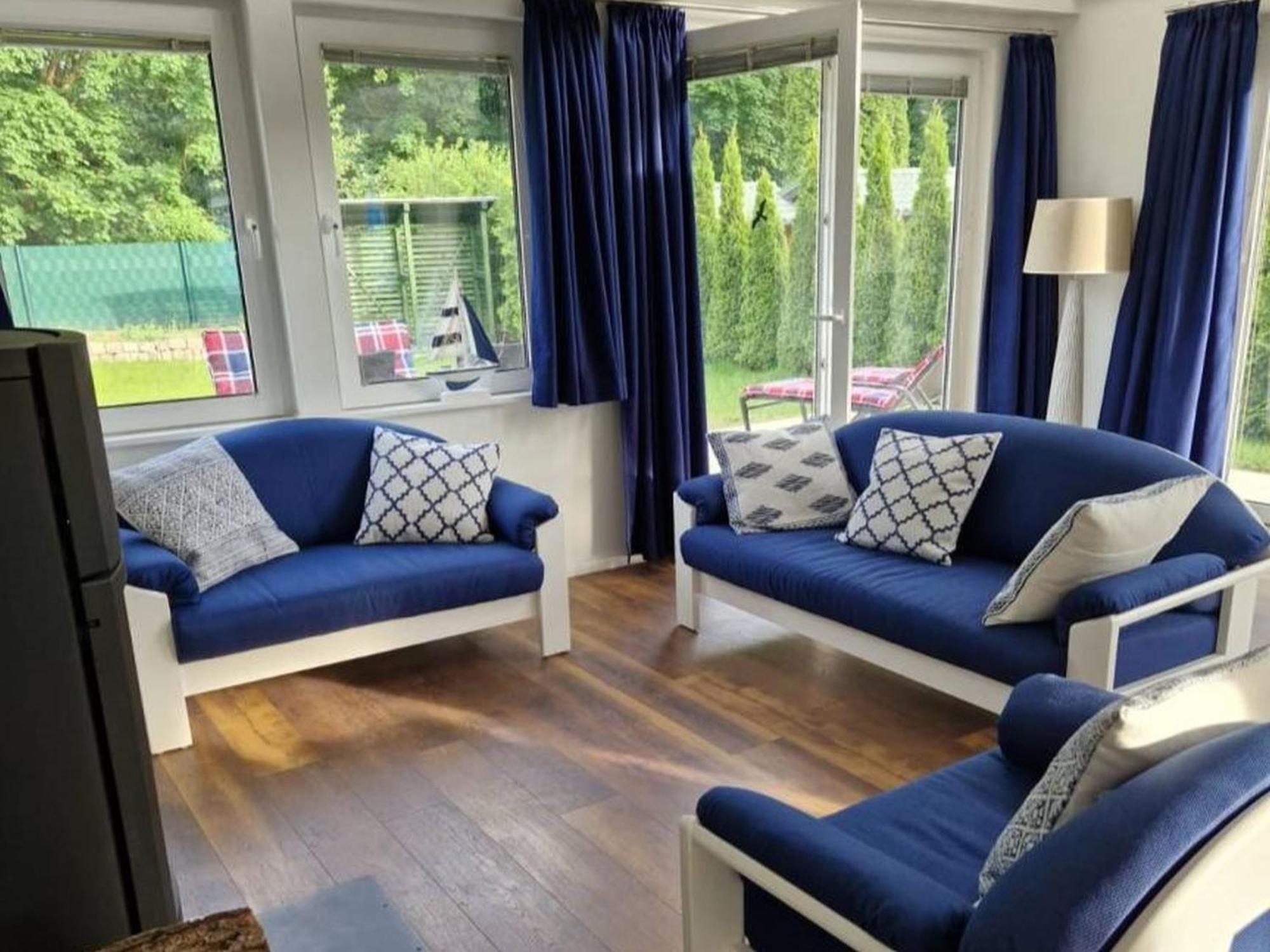 Ferienhaus Am See 19 ツェーデニック エクステリア 写真