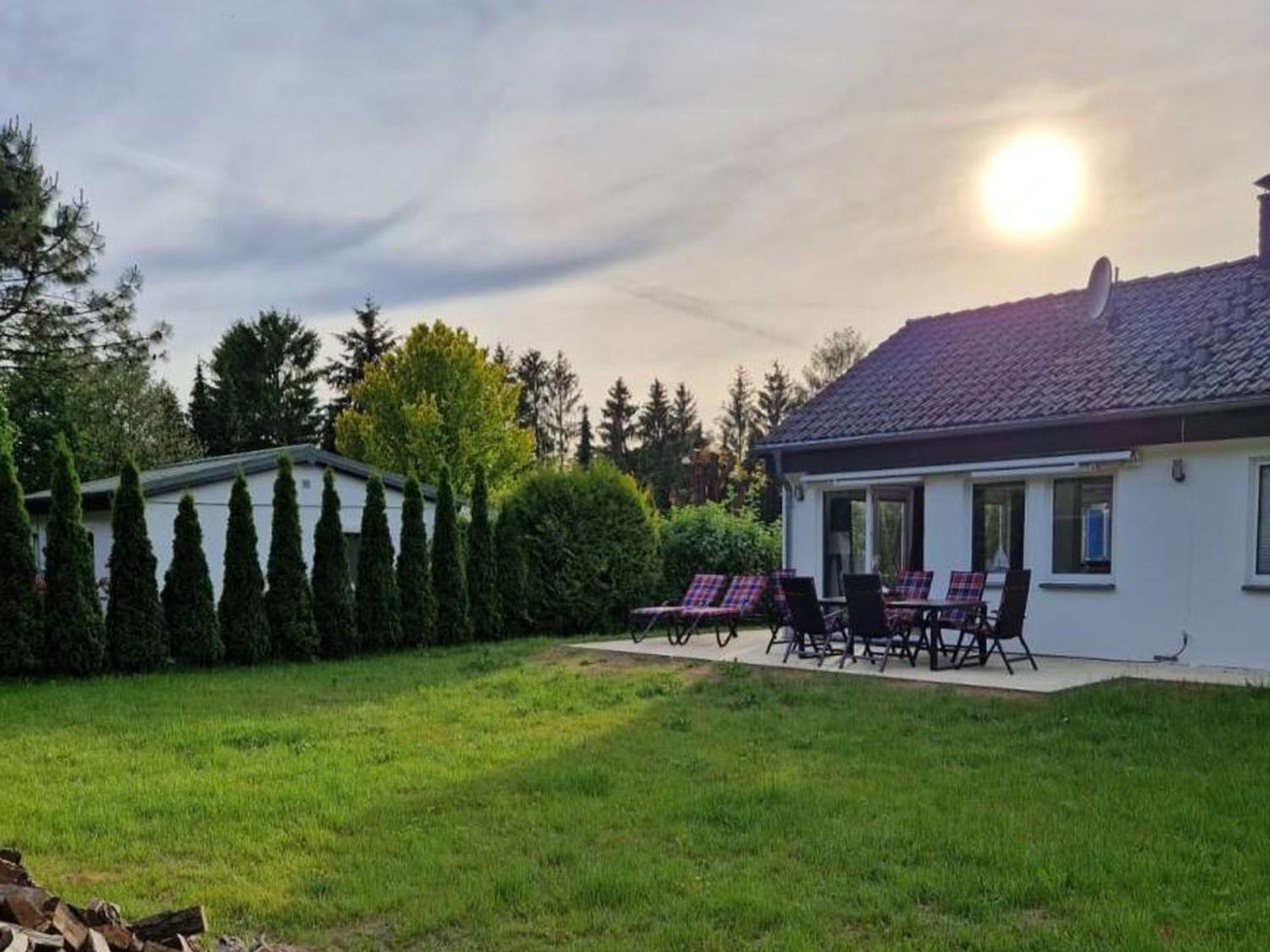Ferienhaus Am See 19 ツェーデニック エクステリア 写真